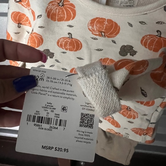 Carter’s Little Pumpkin Outfit 9 months - Picture 3 of 4